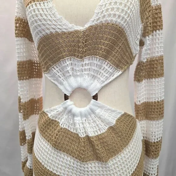 Beachy Boho Vibes: Crochet Cutout Mini Dress Coverup One Size - Picture 3 of 5
